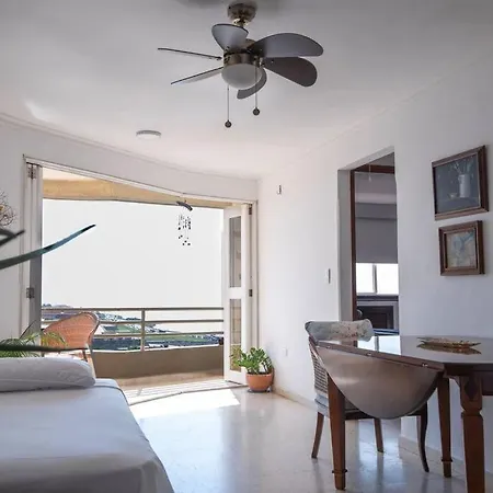 Apartamento Acogedor Excelente Ubicación Y Hermosa Vista *